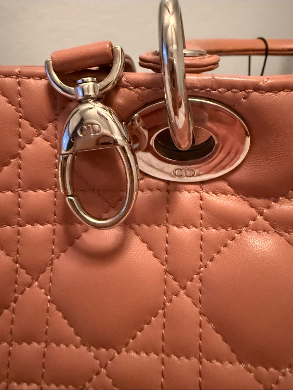 Christian Dior Large LADY DIOR Bag Pristine in Powder Pink Lambskin 💖 - Picture 14 of 14